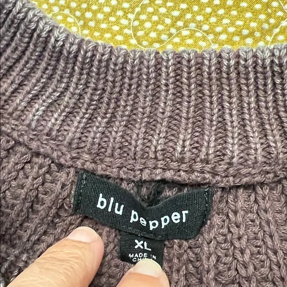 Blu Pepper XL Knit Sweater in Brown - Picture 2 of 9